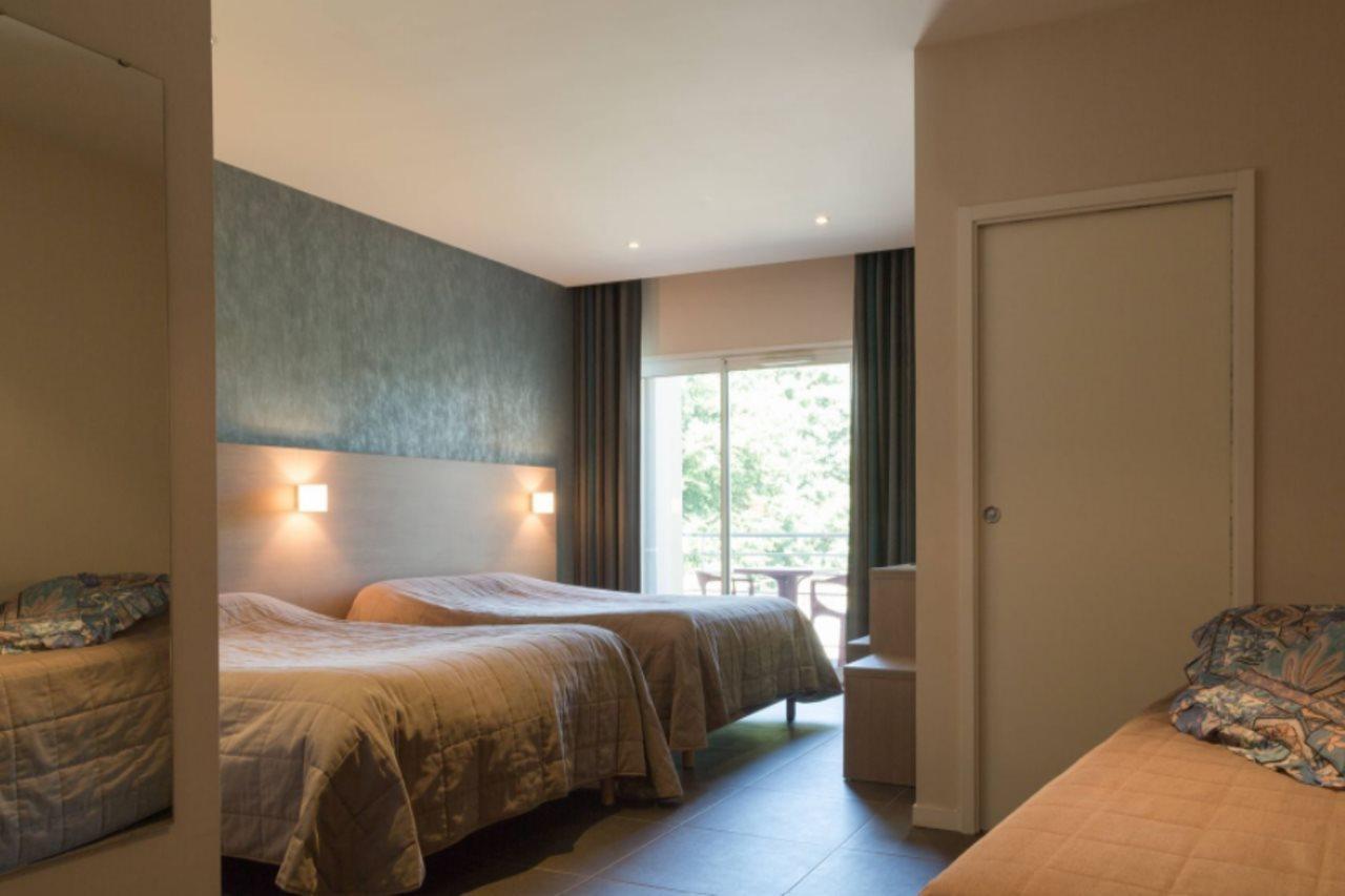 The Originals City, Hotel De France, Bessines-Sur-Gartempe Buitenkant foto